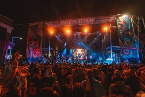 Image of crowd at Music at the Intersection.